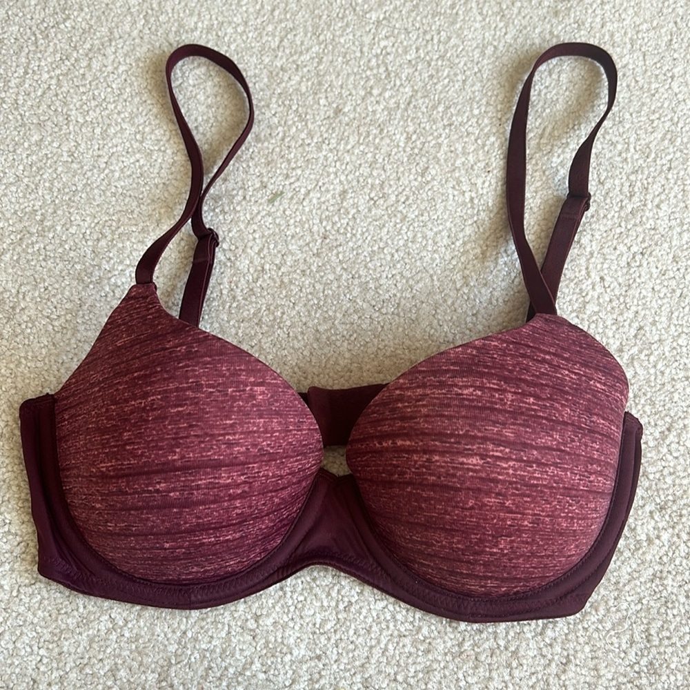 Victoria’s Secret PINK Wear Everywhere Lightly Lined 32C